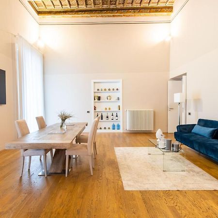 Moncada Suites & Apartments Παλέρμο Εξωτερικό φωτογραφία