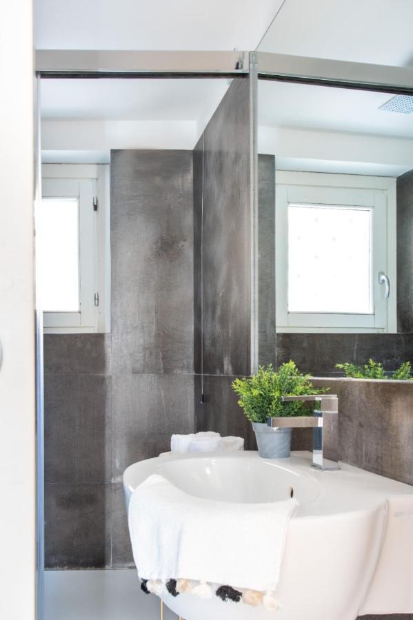 Moncada Suites & Apartments Παλέρμο Εξωτερικό φωτογραφία