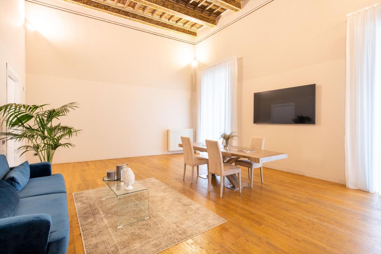 Moncada Suites & Apartments Παλέρμο Εξωτερικό φωτογραφία