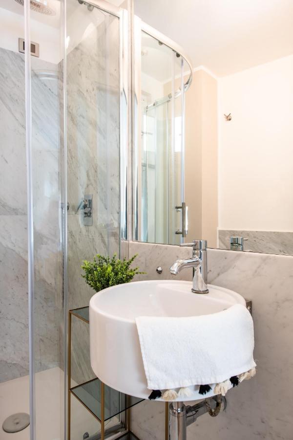 Moncada Suites & Apartments Παλέρμο Εξωτερικό φωτογραφία